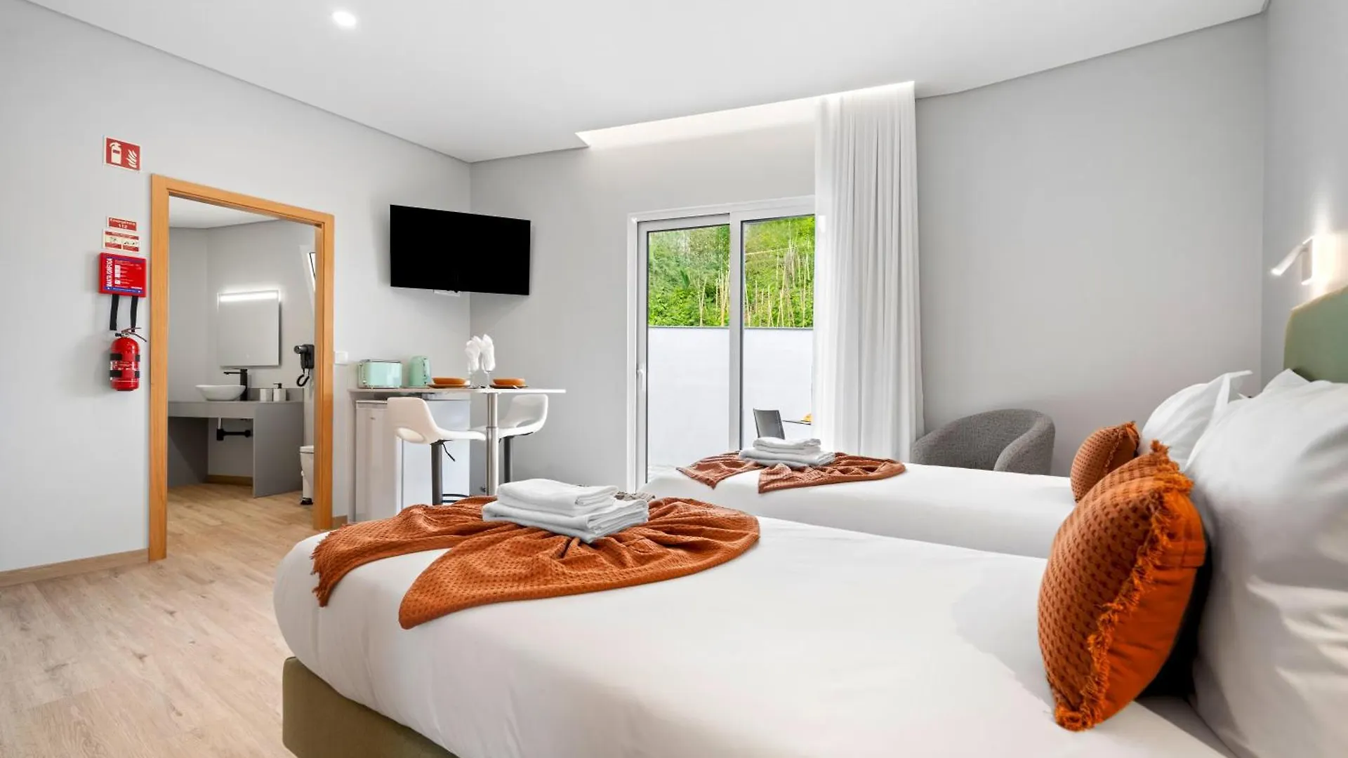 North View Guesthouse Senhora do Rosário 0*,  포르투갈