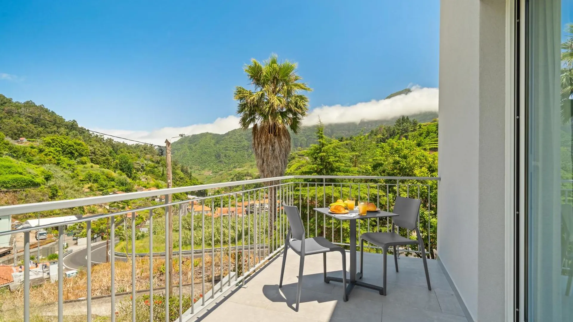 North View Guesthouse Senhora do Rosario  Guest house