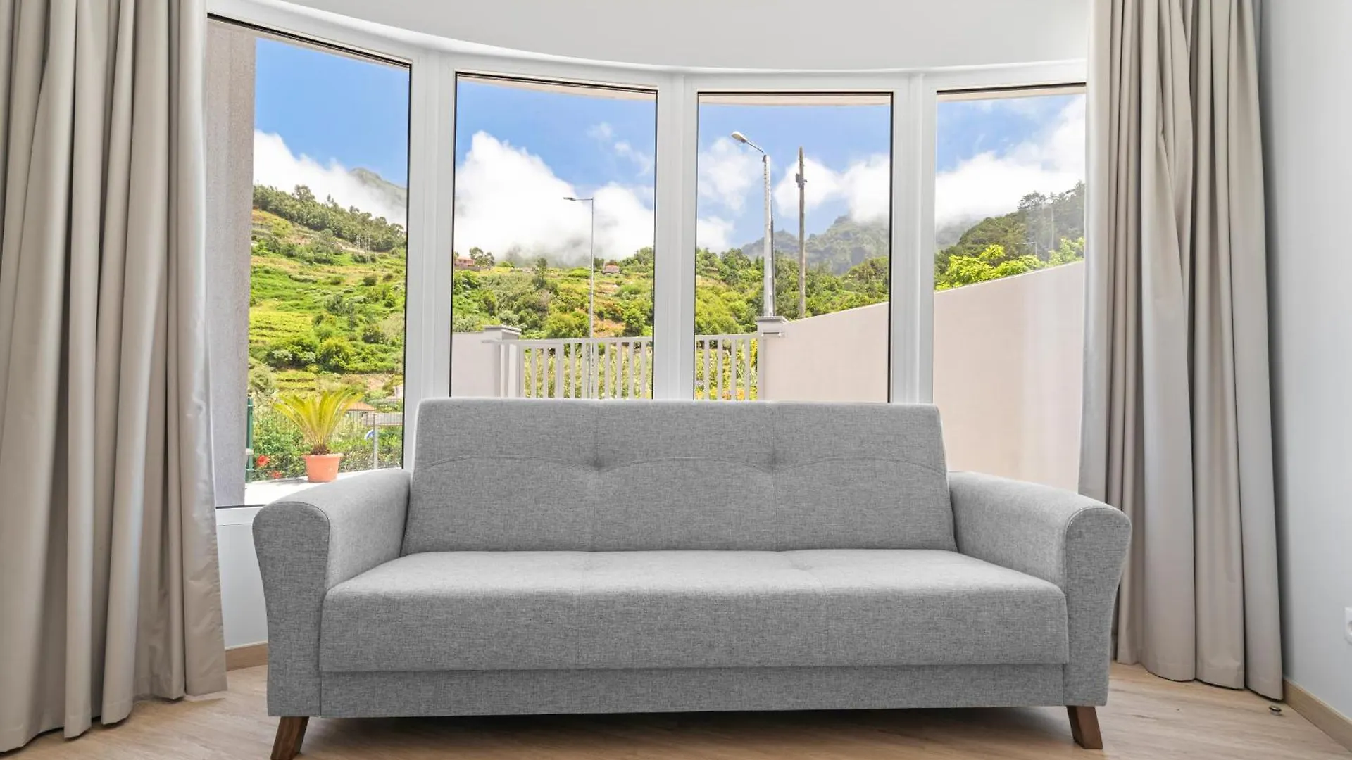 게스트하우스 North View Guesthouse Senhora do Rosário